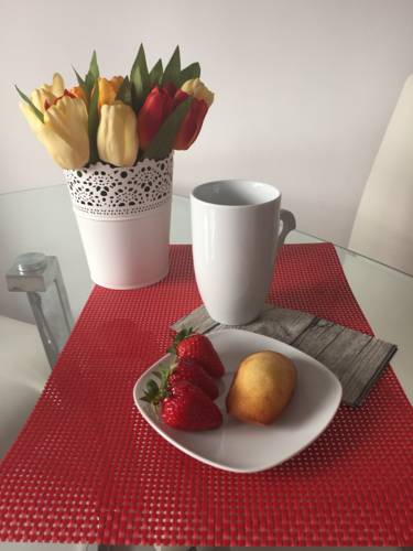 Фото 
Rooms Aeroport
