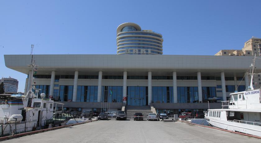 Фото 
Alpine Inn
