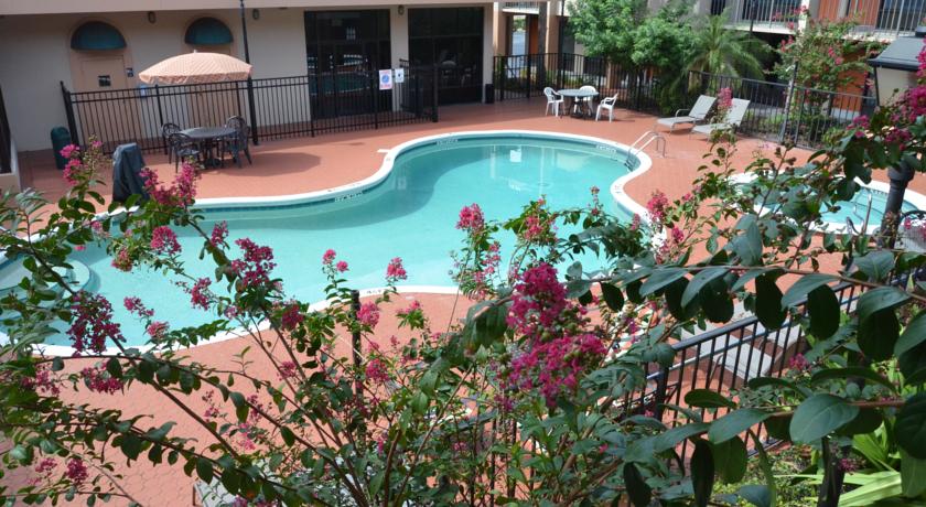 Фото 
The Orlando Hotel
