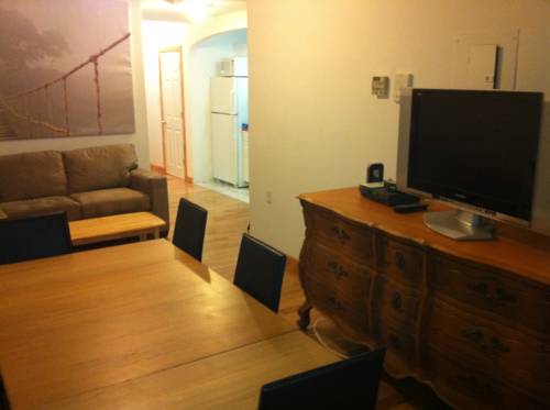 Фото 
The Hall South Beach
