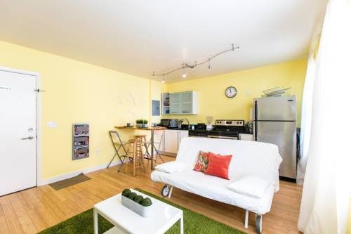 Фото 
1 bedroom Lincoln Rd and Ocean Dr Corner
