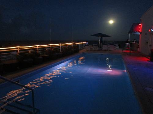 Фото 
Cornell Hotel de France
