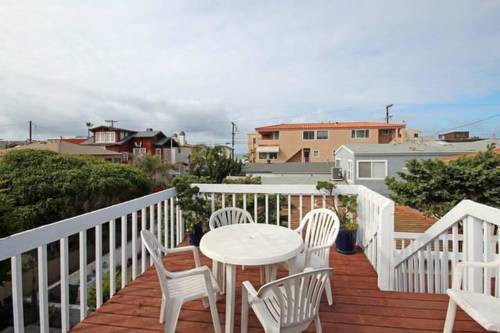 Фото 
The Buckingham Hotel
