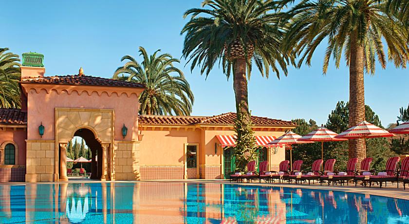 Фото 
The Guesthouse Hotel
