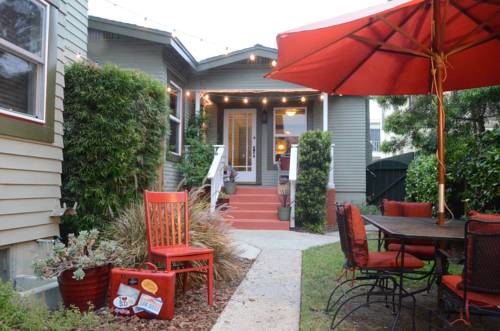 Фото 
Hampton Inn Majestic Chicago Theatre District

