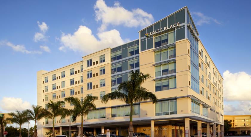 Фото 
Hilton Garden Inn Miami Airport West
