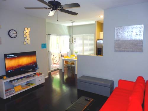 Фото 
Hampton Inn by Hilton Washington DC NoMa Union Station
