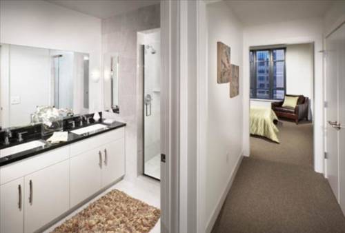 Фото 
FourHundredTwo Columbus by Maverick
