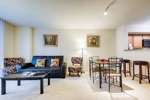 Фото 
Courtyard Boston Copley Square
