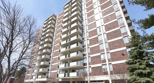 Фото 
Blarney Castle Motel
