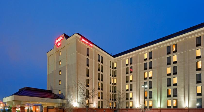 Фото 
Dolphin Harbor Inn
