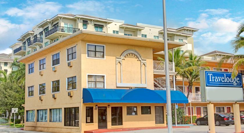 Фото 
The Gatewood Bed and Breakfast
