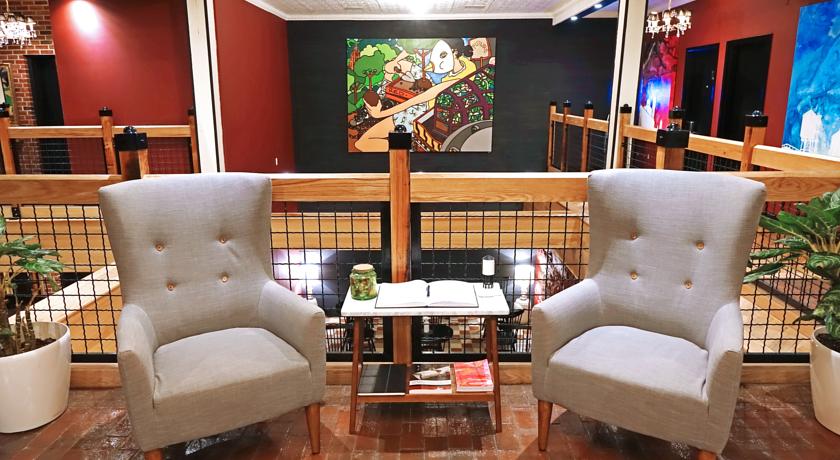 Фото 
Corona Hotel New York - LaGuardia Airport
