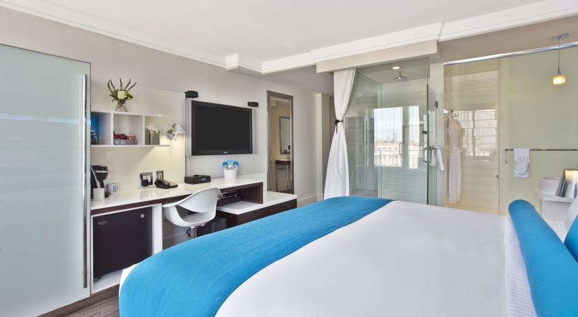 Фото 
Super 8 Long Island City
