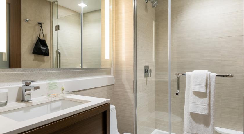 Фото 
Four Points by Sheraton Long Island City
