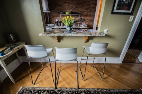 Фото 
La Belle Idylle - Astoria
