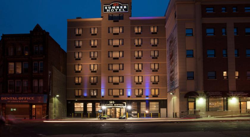 Фото 
Adria&#39;s Ozone Park Apartment
