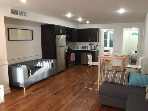 Фото 
One Bedroom Apartment - Maspeth
