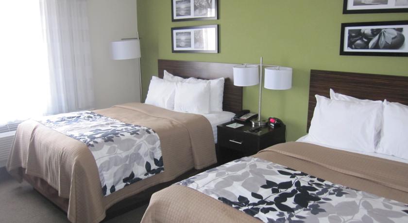 Фото 
Econolodge Hollywood
