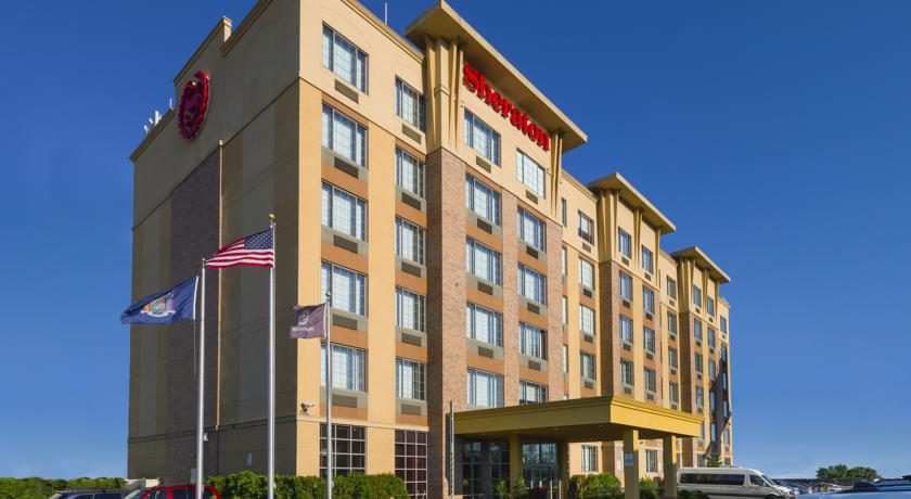 Фото 
Hollywood on The Beach
