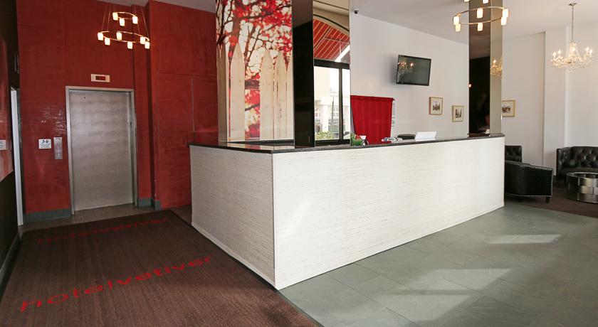 Фото 
Hollywood Sian Suites
