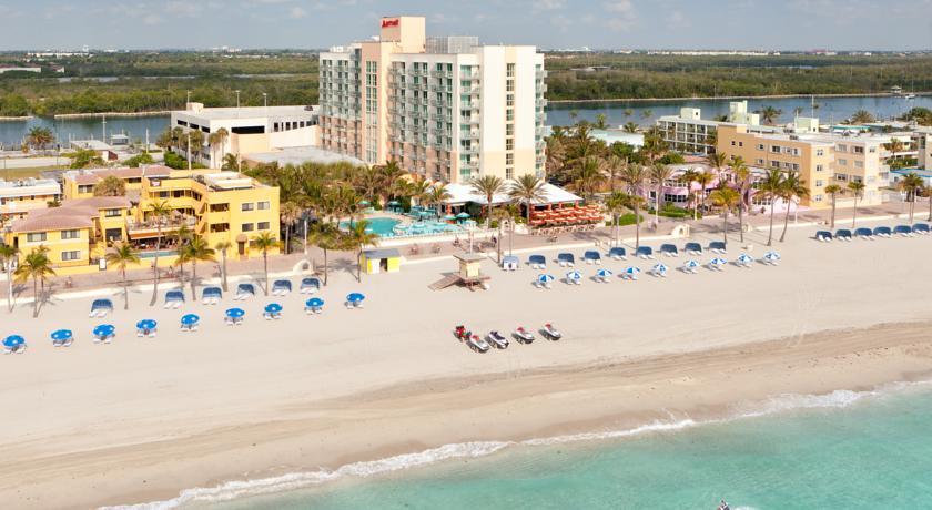 Фото 
The Point at Rittenhouse Row
