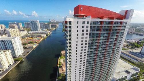 
Sunny Isles Suites
