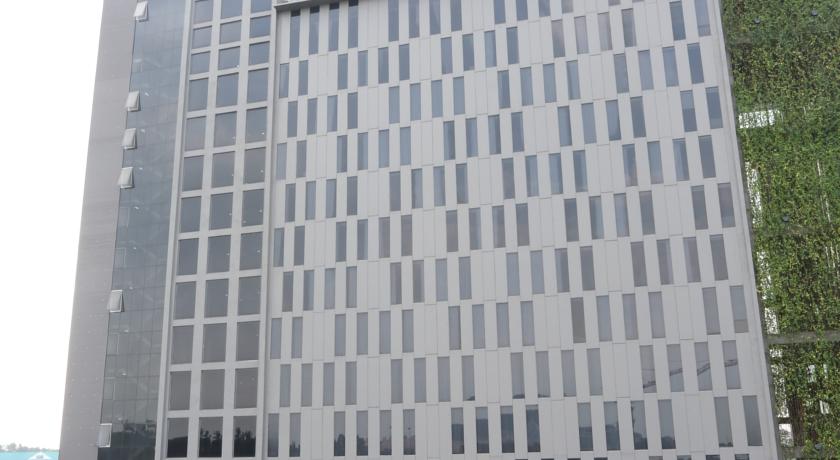 Фото 
Apartments Romario
