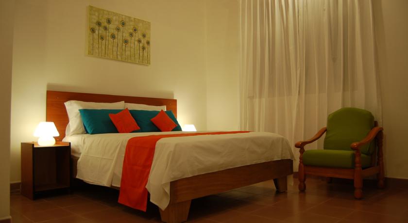 
Vaali Beach Lodge Maldives
