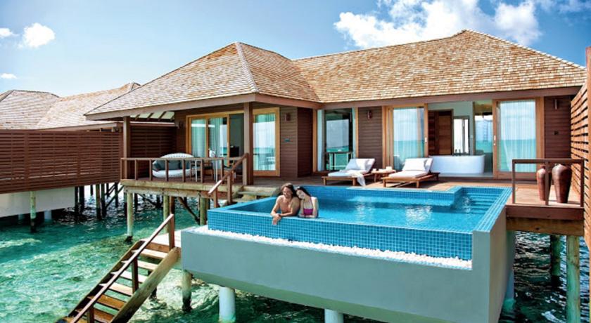 
Hideaway Beach Resort & Spa
