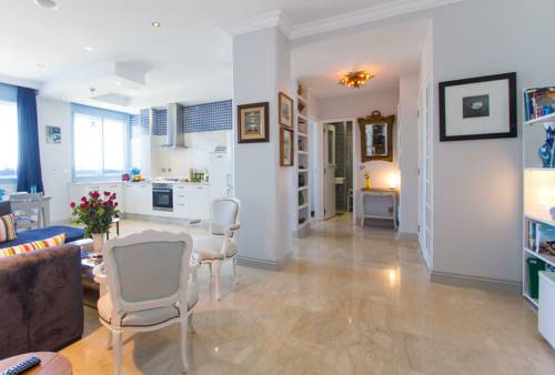 Фото 
Hotel Abou Sofiane
