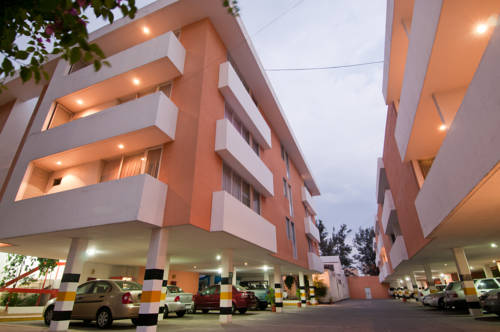 
Viroth&#39;s Hotel
