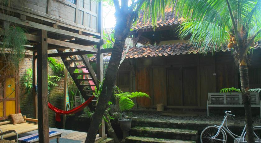 
Santan Gili Cottages
