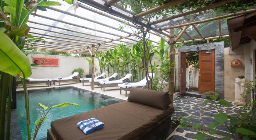 Фото 
Sheraton Oman Hotel
