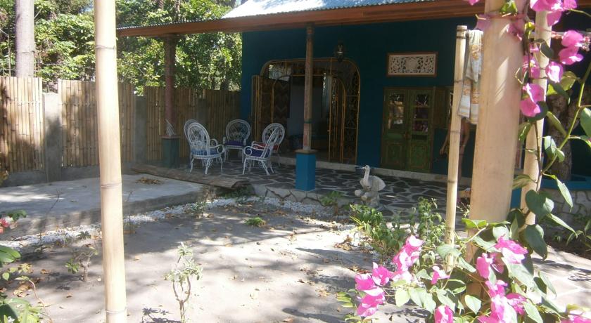 Фото 
Johny International Hotel
