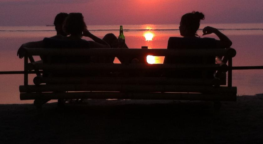 Фото 
Muscat International Hotel
