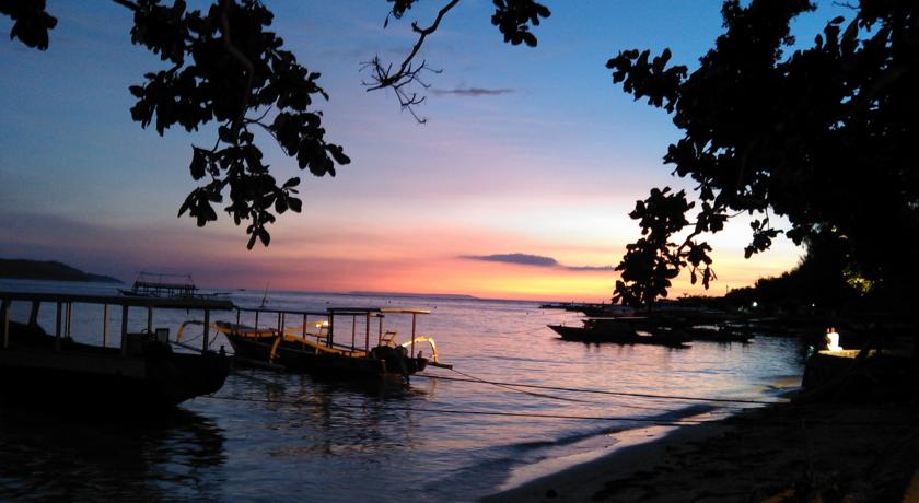 Фото 
Aston Suites
