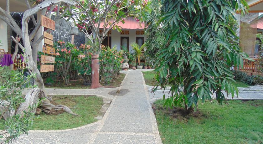 Фото 
Al Murooj Hotel Apartments
