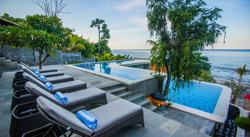 Фото 
Al Ayjah Plaza Hotel
