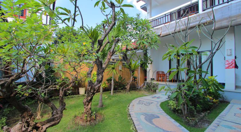 Фото 
Majan Guest House L.L.C.
