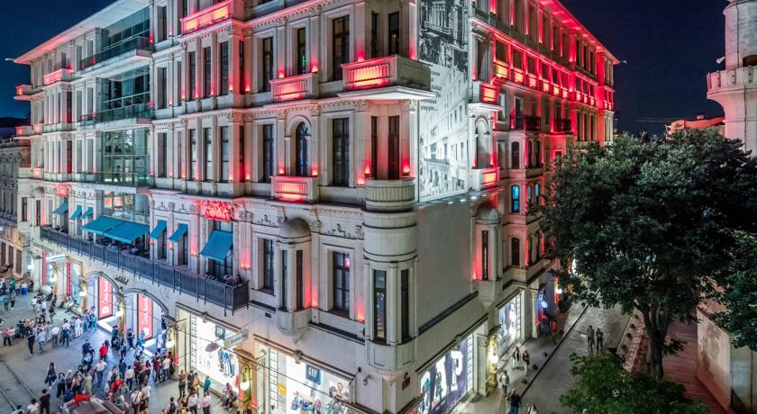 
Demiroren Istiklal Palas
