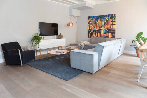 Фото 
PrideInn Hotel Raphta
