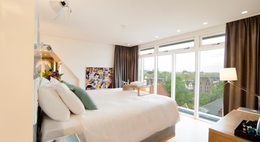 Фото 
The Oakwood Hotel
