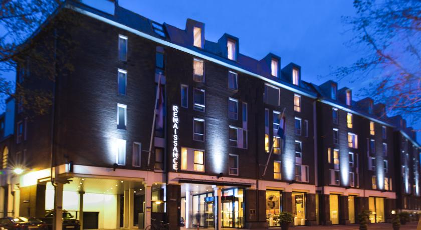 Фото 
Bush House & Camp
