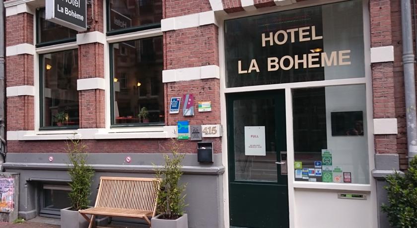 Фото 
Stilts Backpackers
