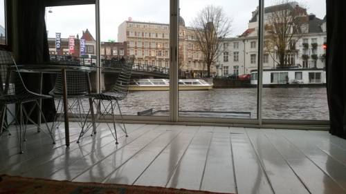 Фото 
Umbi Apartments
