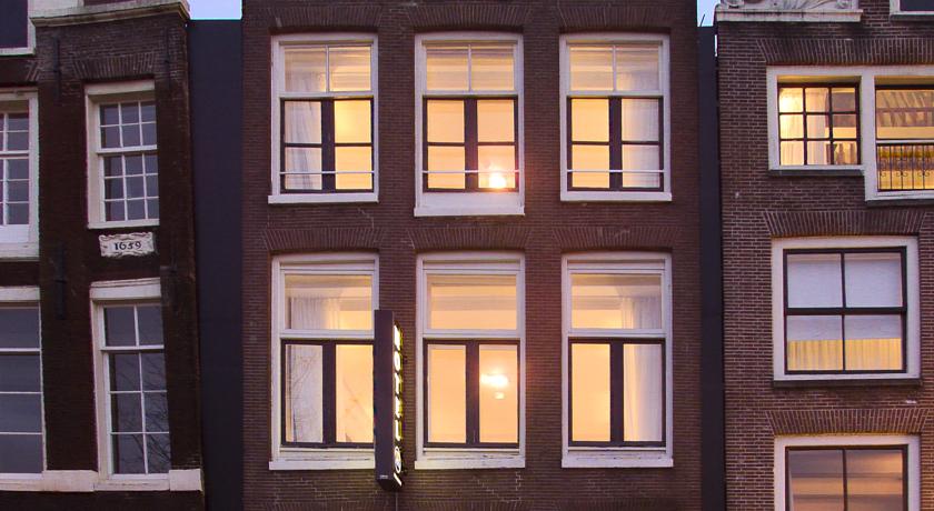 Фото 
The Bright Star Resort
