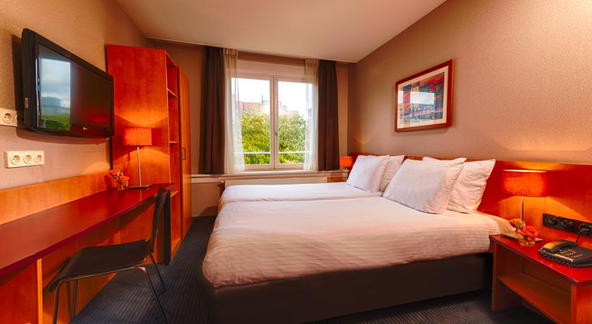 Фото 
Afrochic Diani
