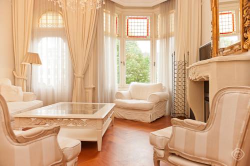 Фото 
Eden House Cottages
