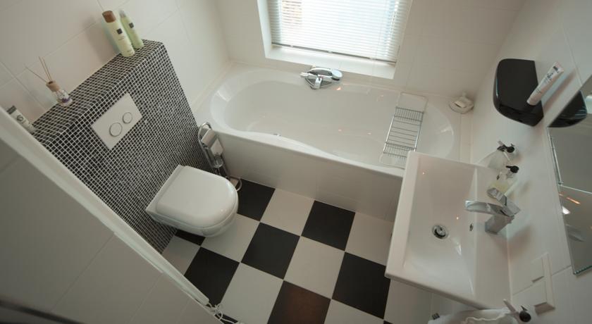 Фото 
Round House
